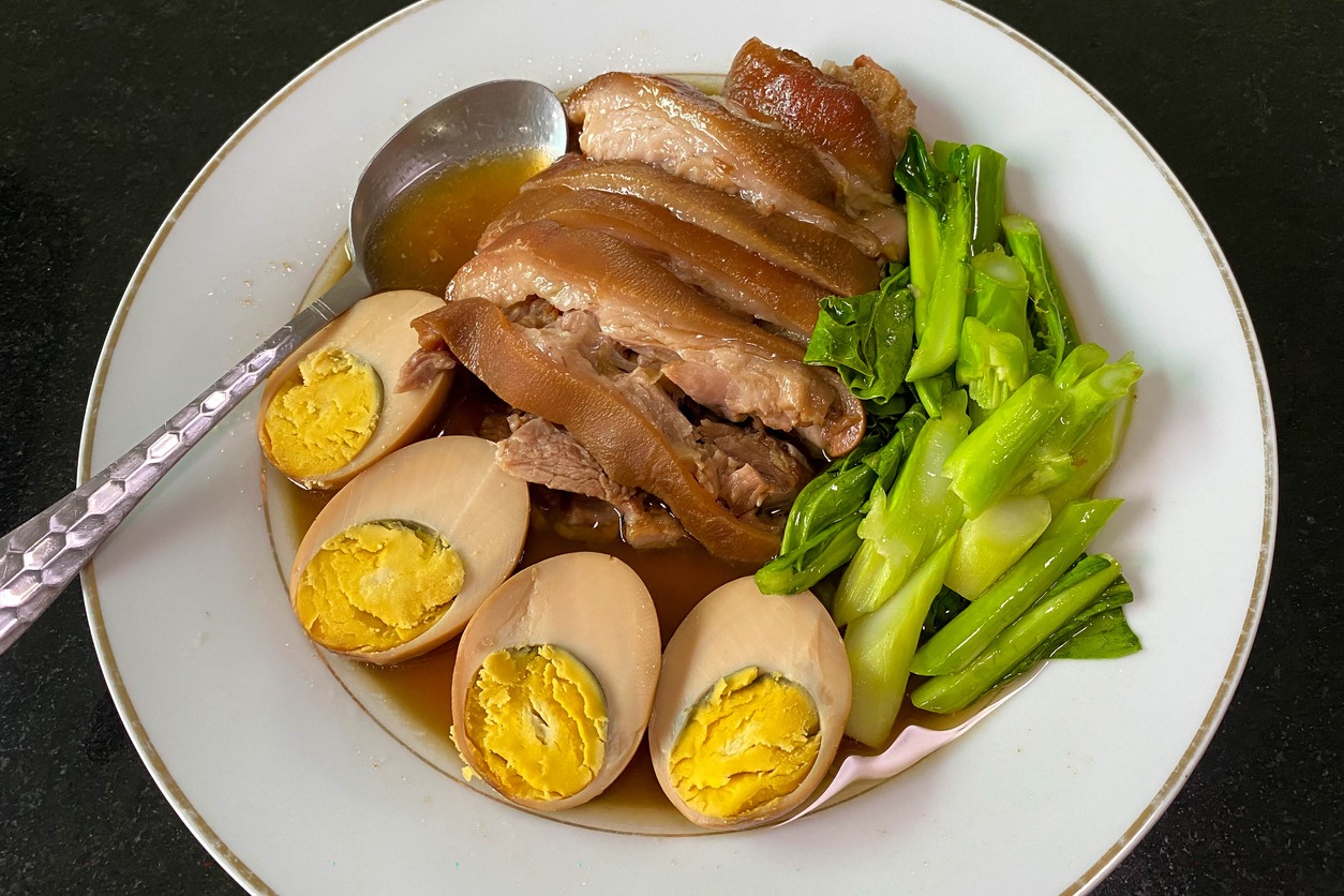 Sogogi Jangjorim - Beef and Quail Eggs boiled in Seasoned Soy Sauce