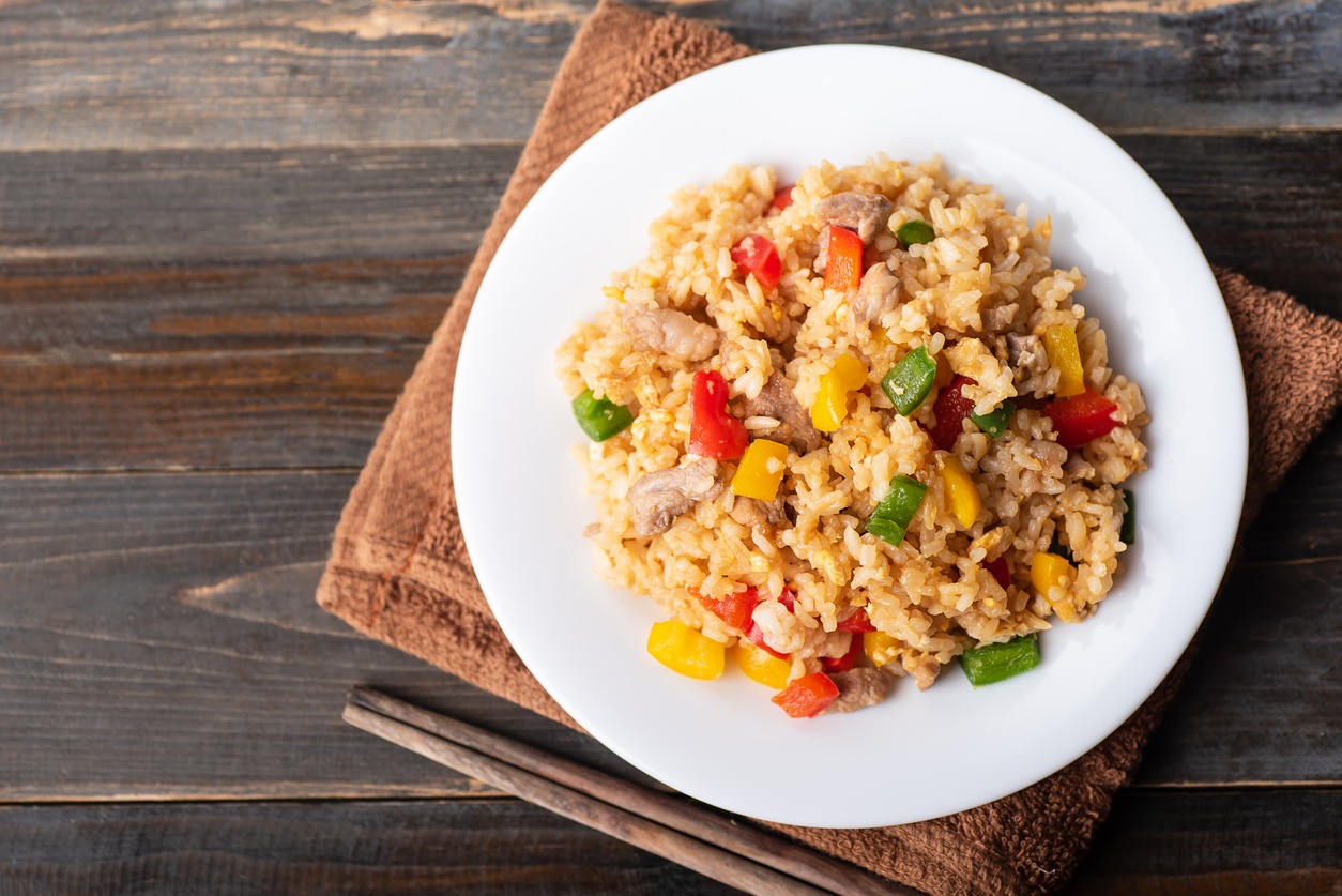 Fried rice with vegetables and pork