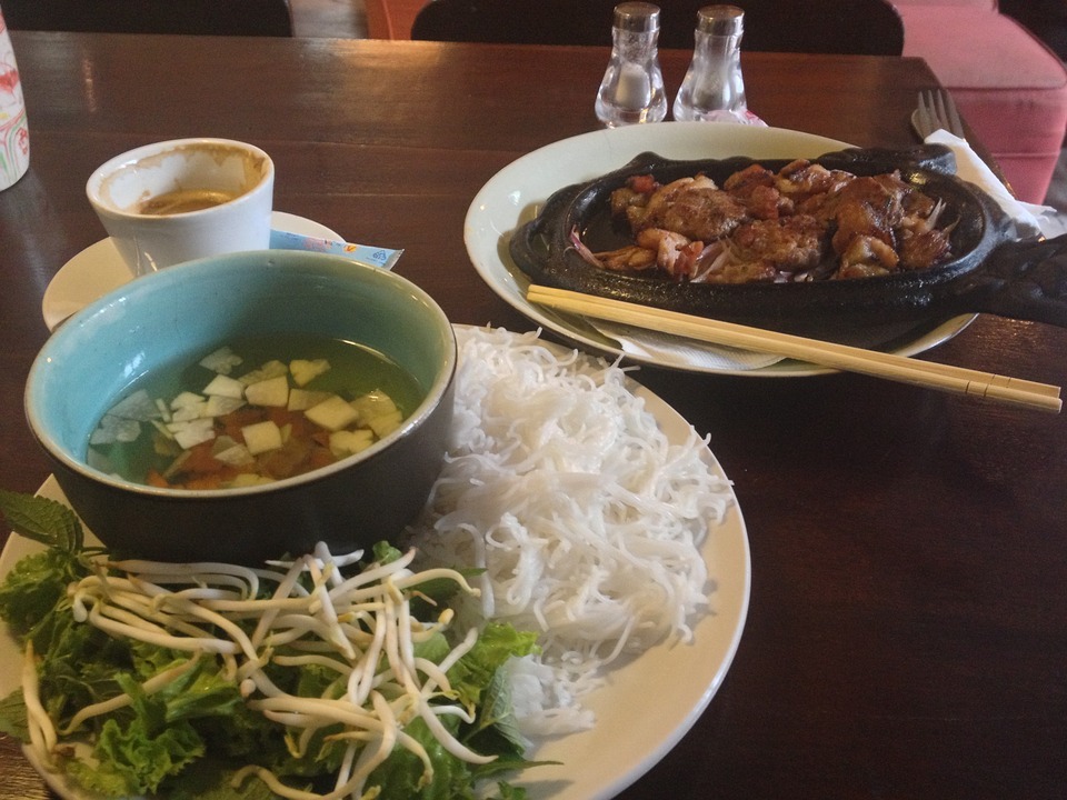 Top 10 Vietnamese Dishes to Try