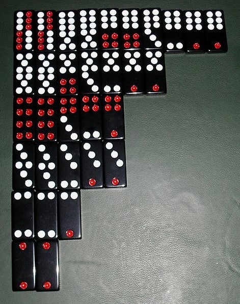 dominos for playing Pai Gow