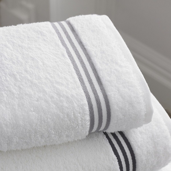 What is a Bath Sheet and Should You Buy One