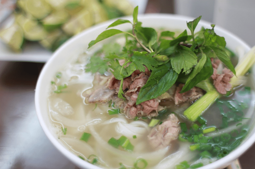 rice-noodles-vietnam-food-delicious