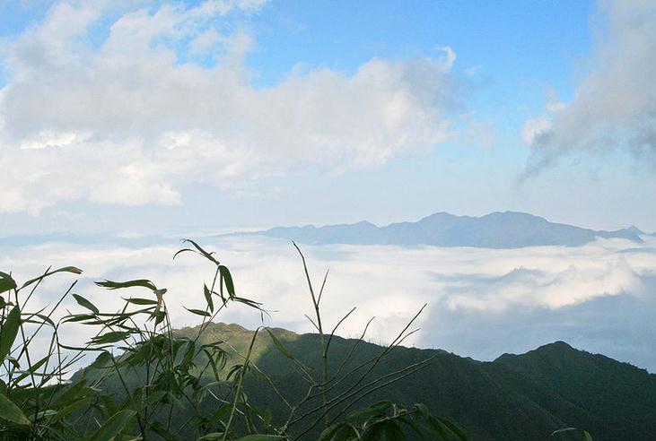 Image of the view from Mount Fansipan