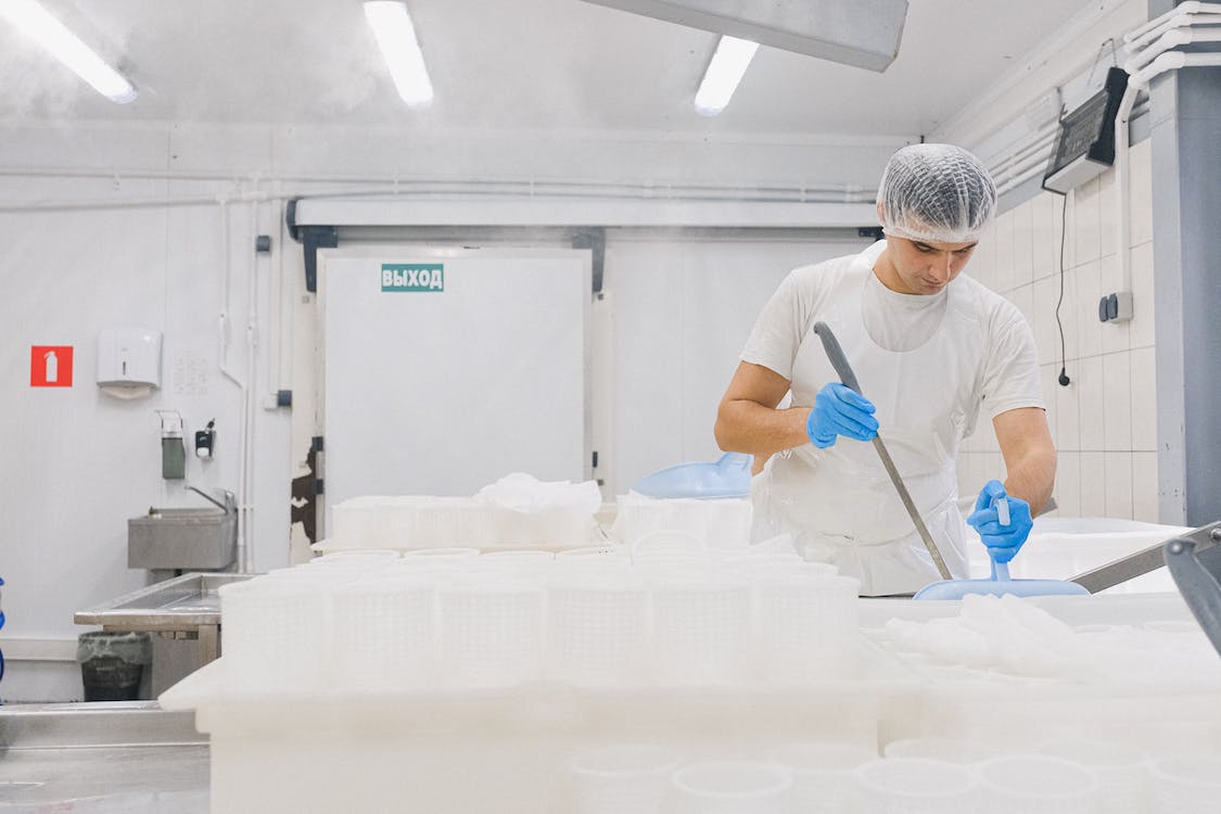 How Food Manufacturing Businesses Can Cut Their Costs