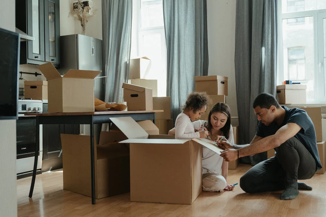 Five Essential Tips for a Smooth and Stress-Free Moving Day