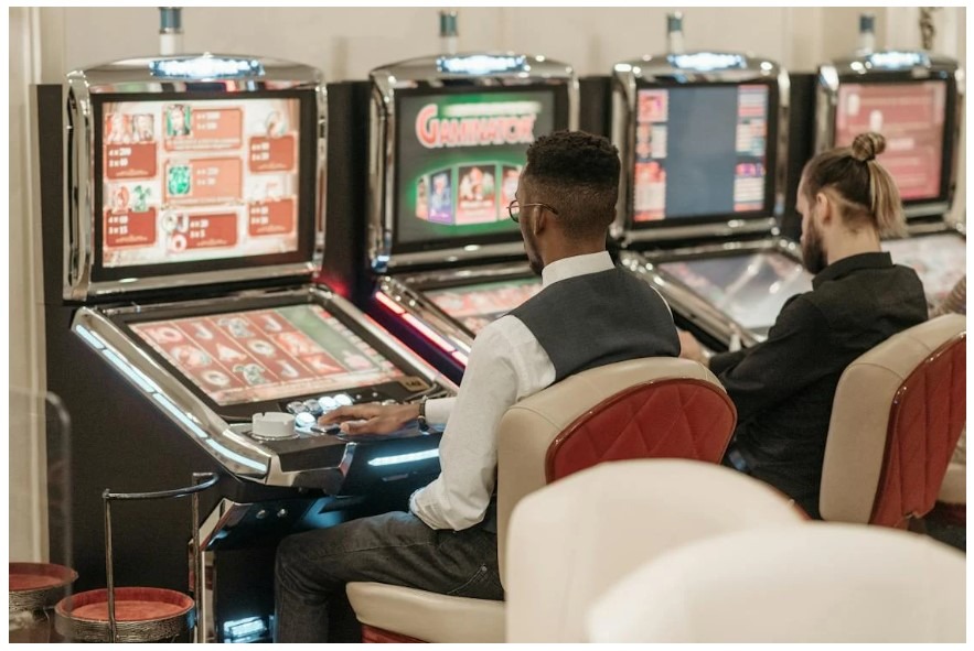 How to Improve Your Chances of Winning at Online Slot Machines